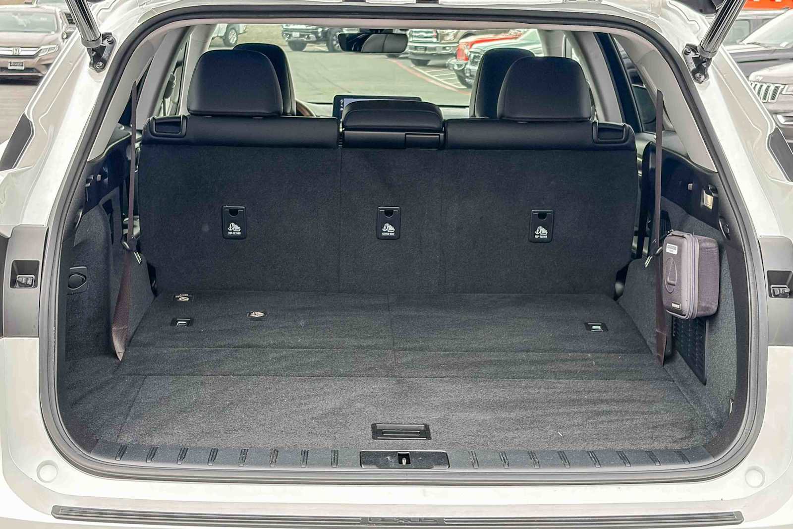 Certified 2022 Lexus RX 350L FWD w/ Premium Package image 26