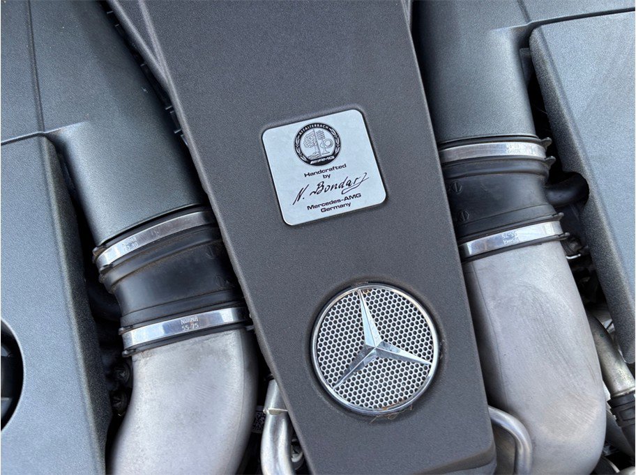 Used 2015 Mercedes-Benz G 63 AMG 4MATIC w/ PA6 Package image 49