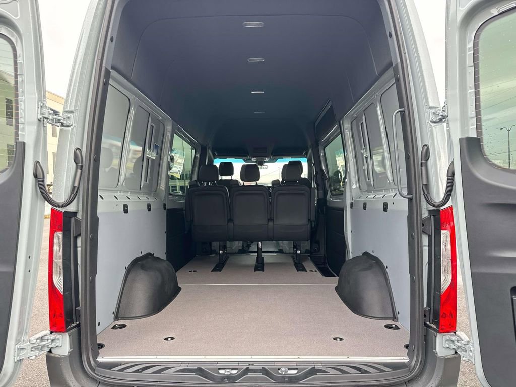 New 2026 Mercedes-Benz Sprinter 2500 image 5