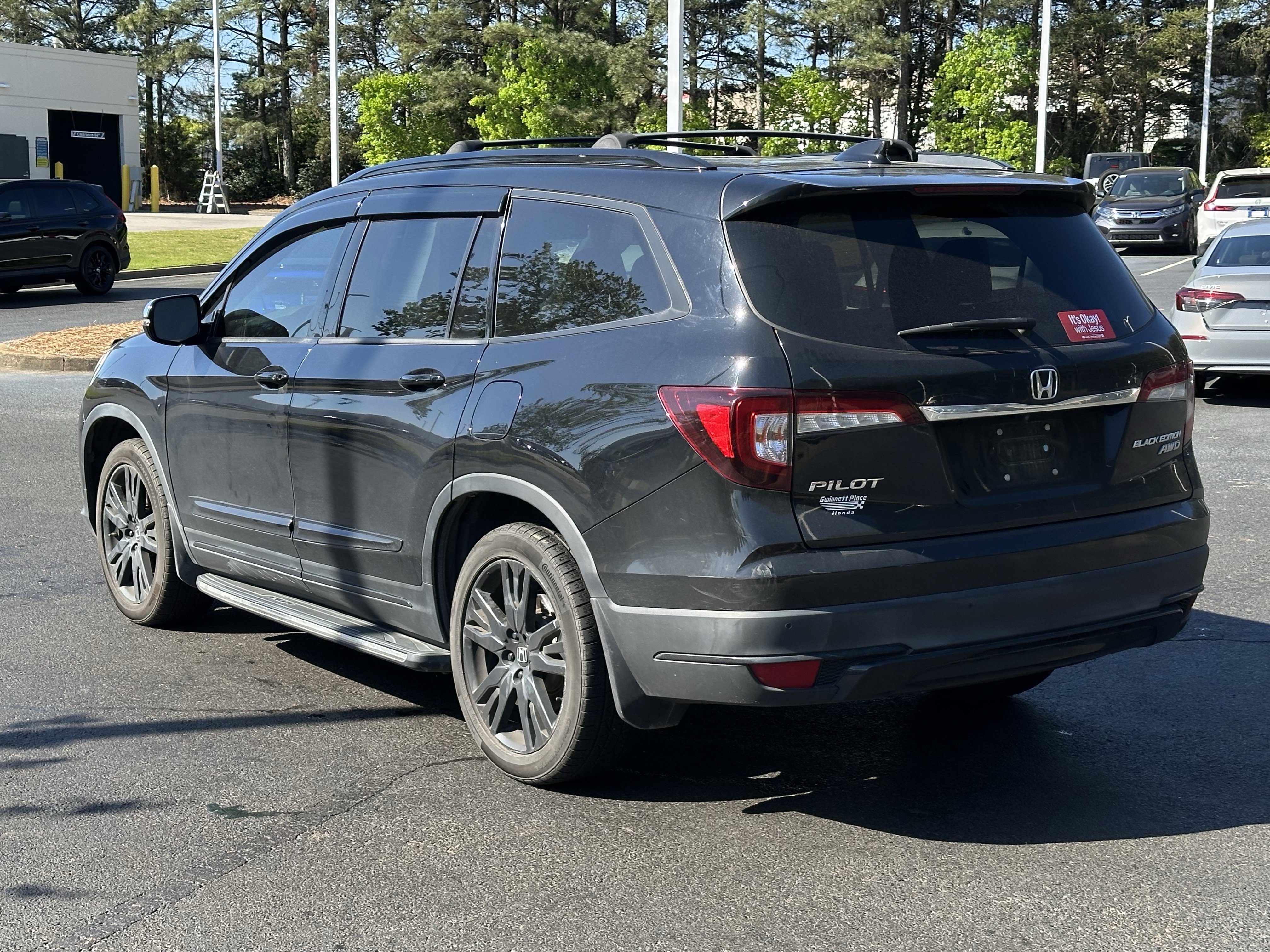 Used 2021 Honda Pilot Black Edition image 11