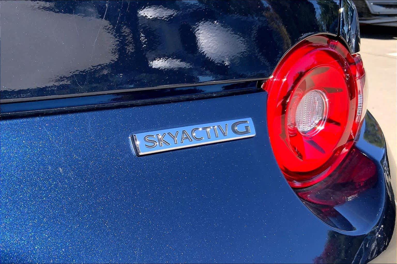 Used 2025 MAZDA MX-5 Miata RF Grand Touring RWD image 10