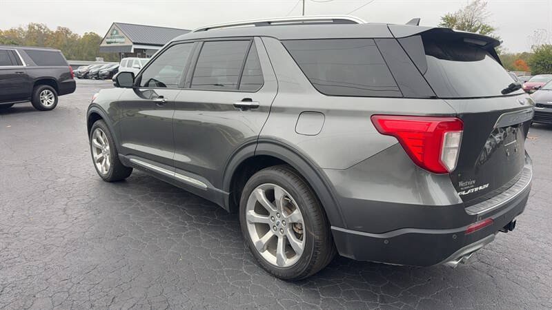 Used 2020 Ford Explorer Platinum w/ Premium Technology Package AWD/4WD image 6