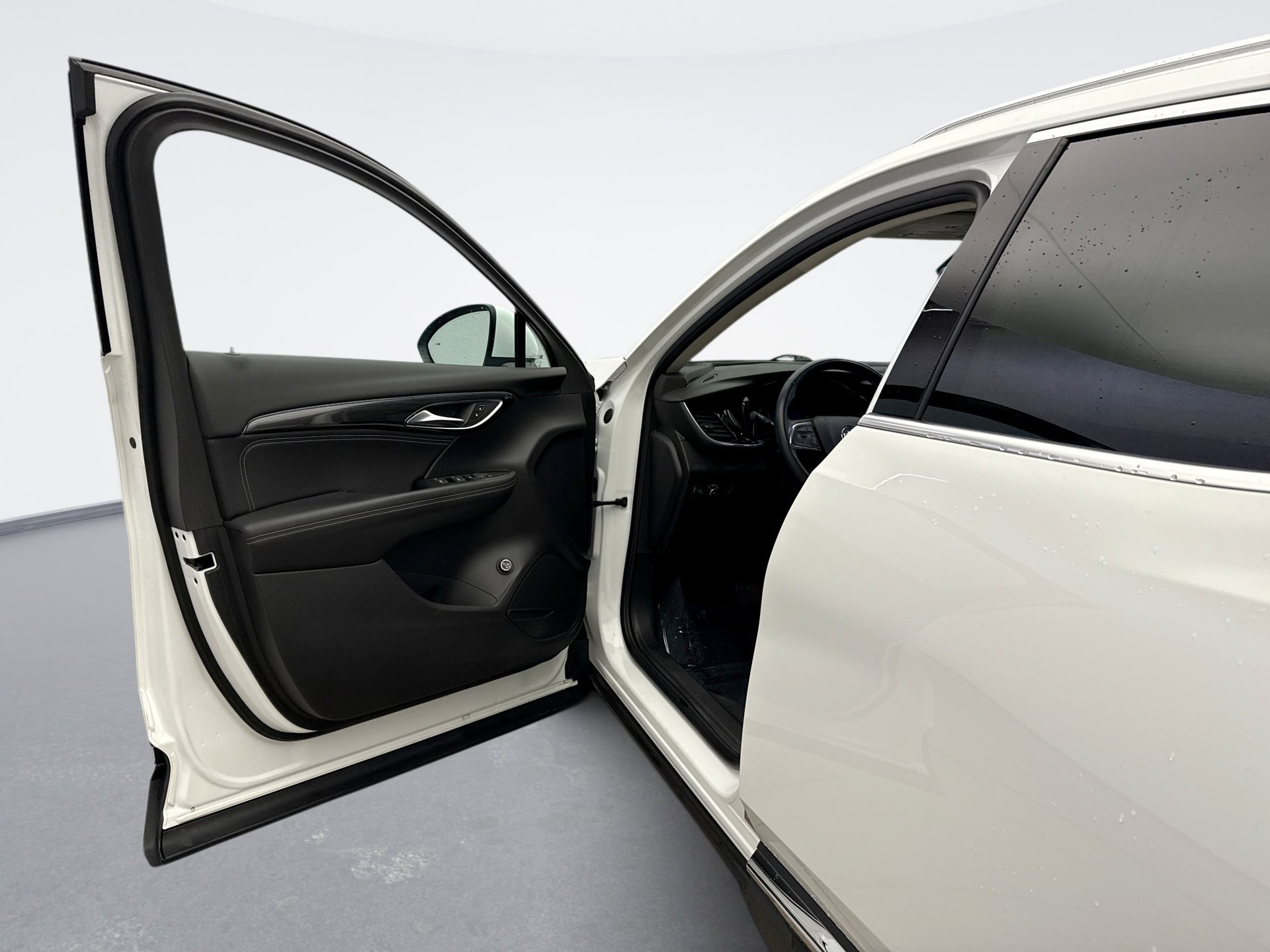 Used 2023 Buick Envision Preferred image 9