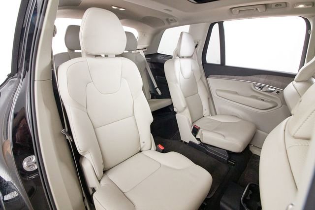 Certified 2023 Volvo XC90 B6 Plus w/ Protection Package Premier AWD/4WD image 21