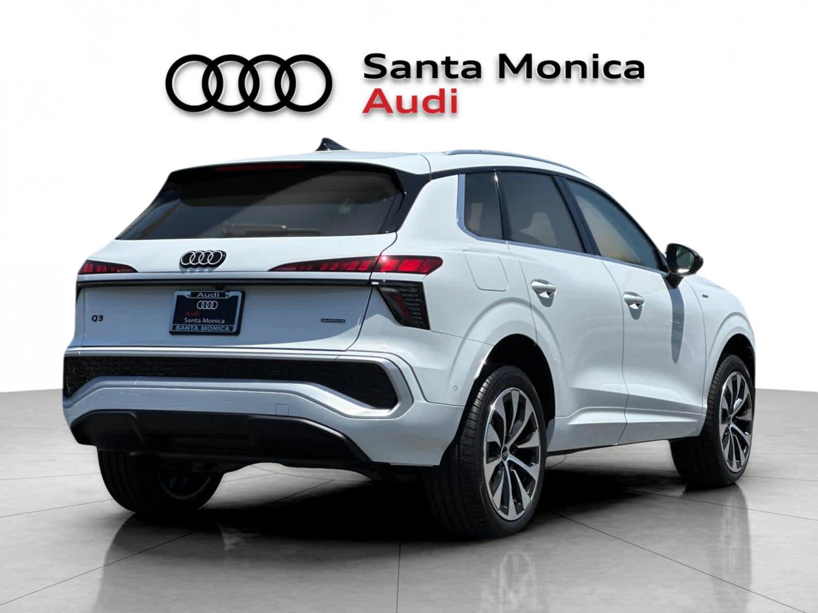 New 2026 Audi Q3 quattro 2.0T AWD/4WD image 2