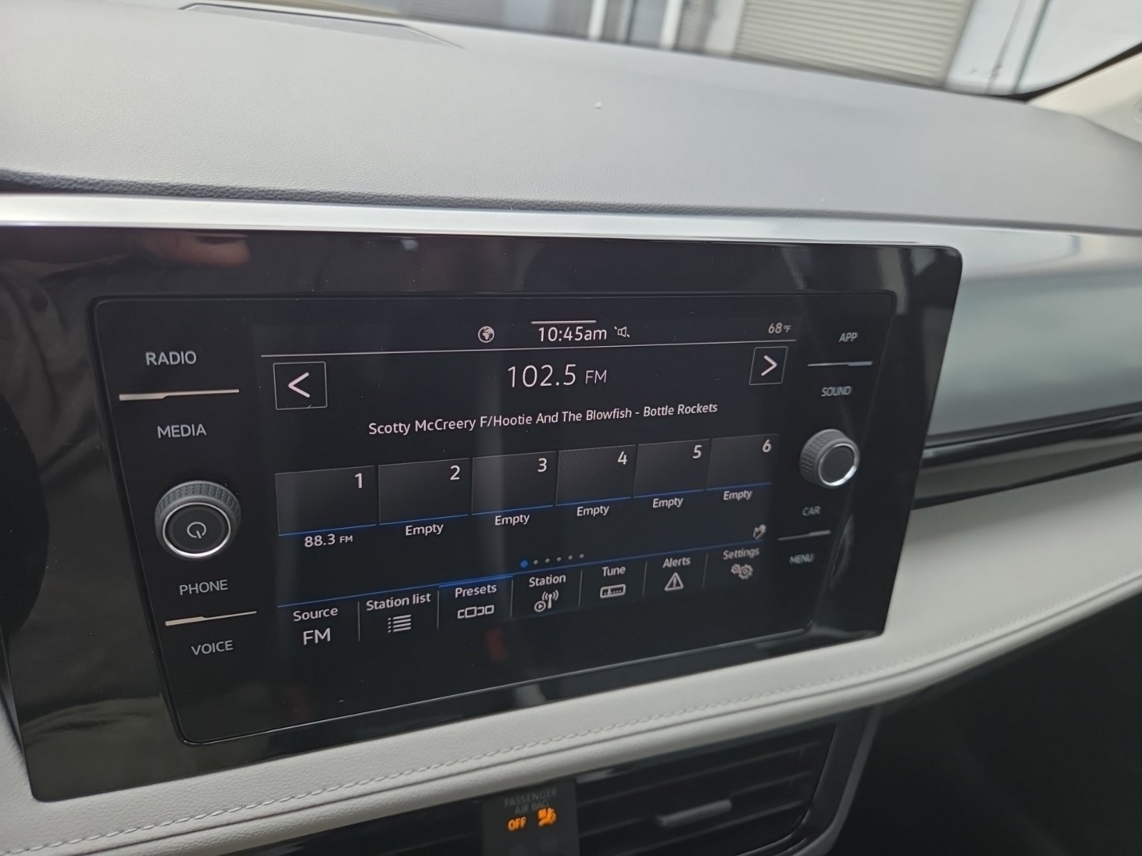New 2027 Volkswagen Taos S FWD image 28