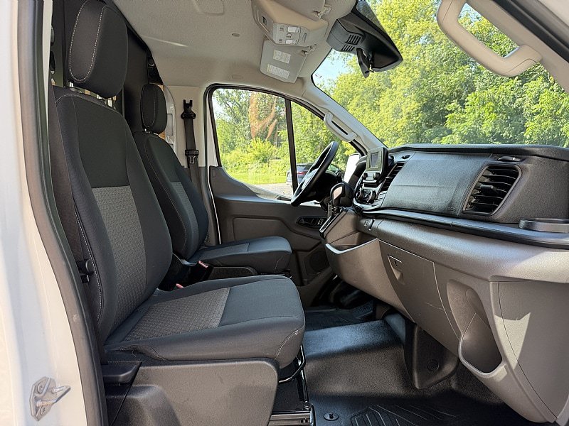 Used 2025 Ford Transit 250 Low Roof w/ Exterior Upgrade Package RWD image 18