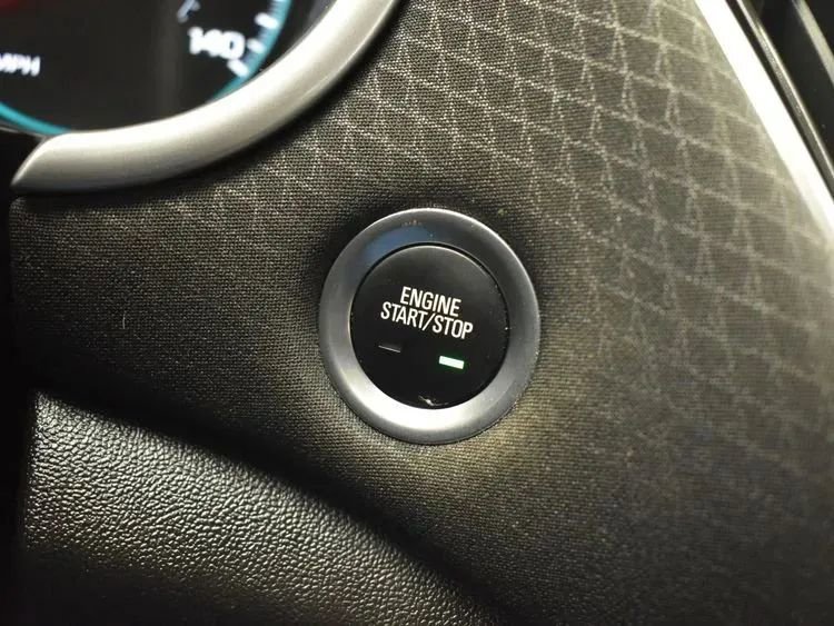 Used 2025 Chevrolet Malibu LT FWD image 28