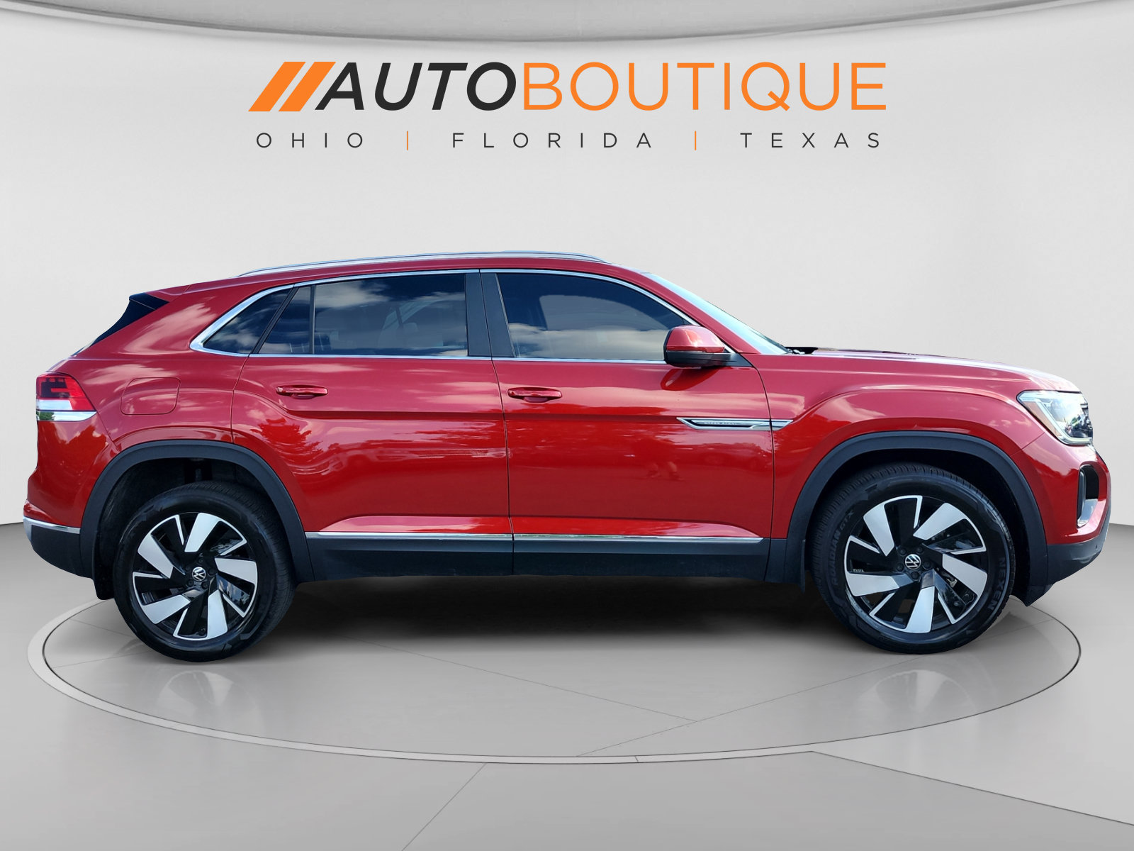 Used 2024 Volkswagen Atlas Cross Sport SEL AWD/4WD image 7