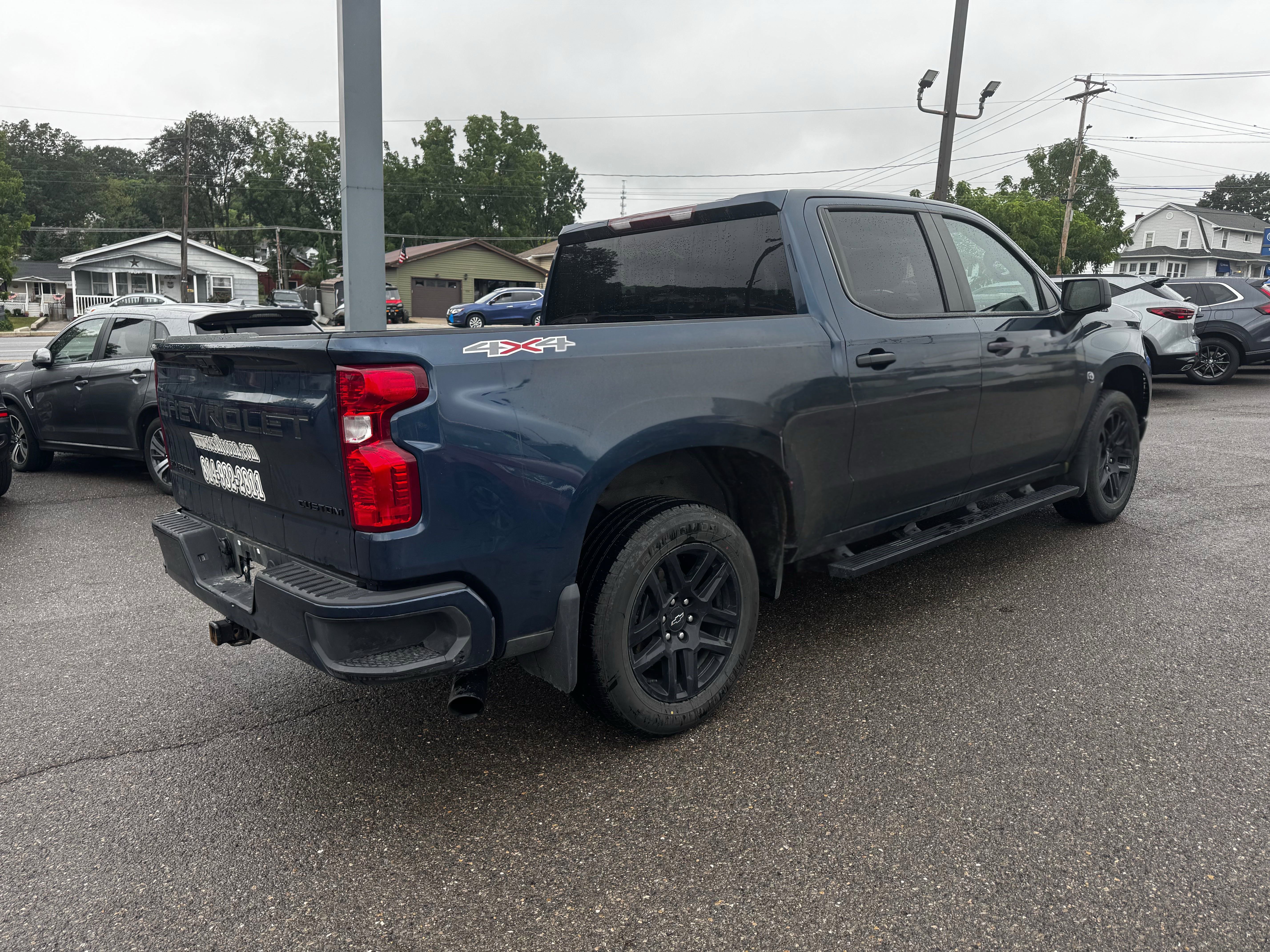 Used 2023 Chevrolet Silverado 1500 Custom w/ LPO, Dark Essentials Package image 3