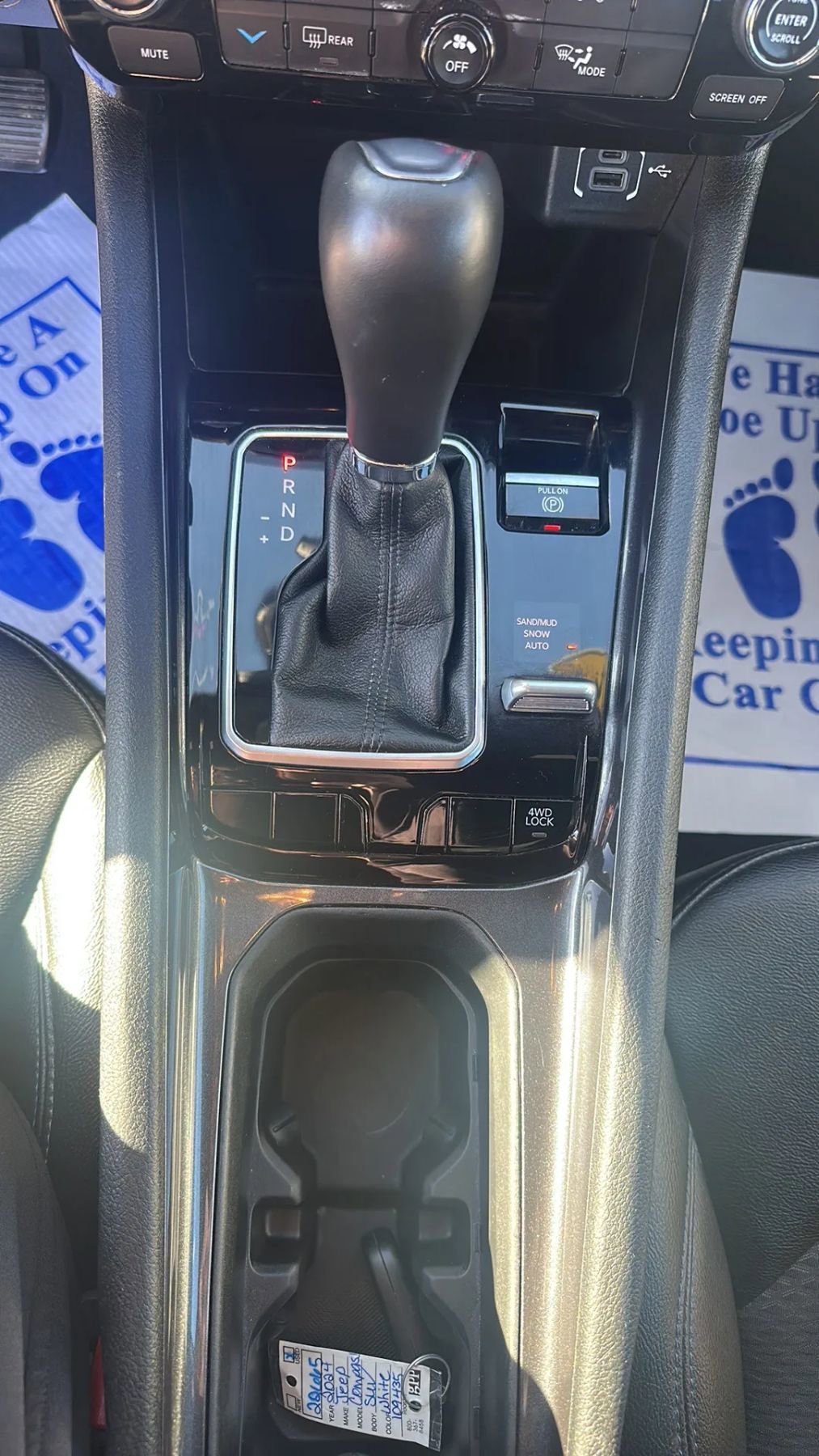 Used 2024 Jeep Compass Latitude image 15