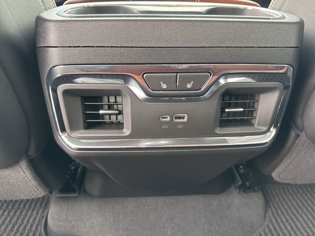 Used 2024 GMC Sierra 1500 Denali Ultimate image 18