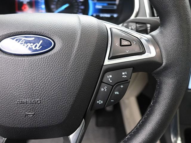 Used 2021 Ford Edge Titanium FWD image 14
