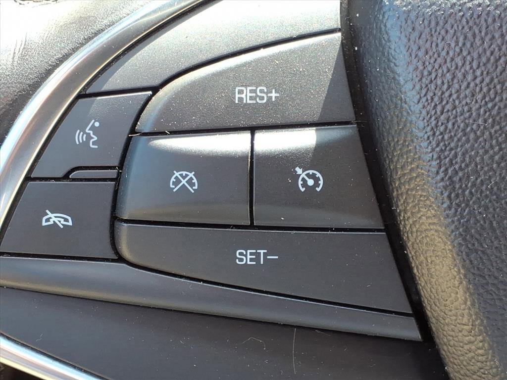 Used 2018 Cadillac XT5 Luxury w/ Driver Awareness Package image 27