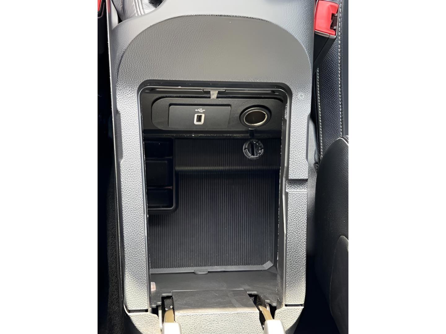 Used 2018 Ford Mustang Premium image 19