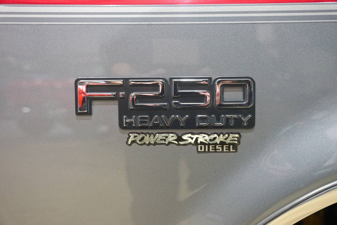 Used 1997 Ford F250 2WD Regular Cab Heavy Duty image 25