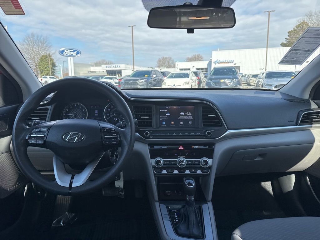Used 2020 Hyundai Elantra SEL image 10