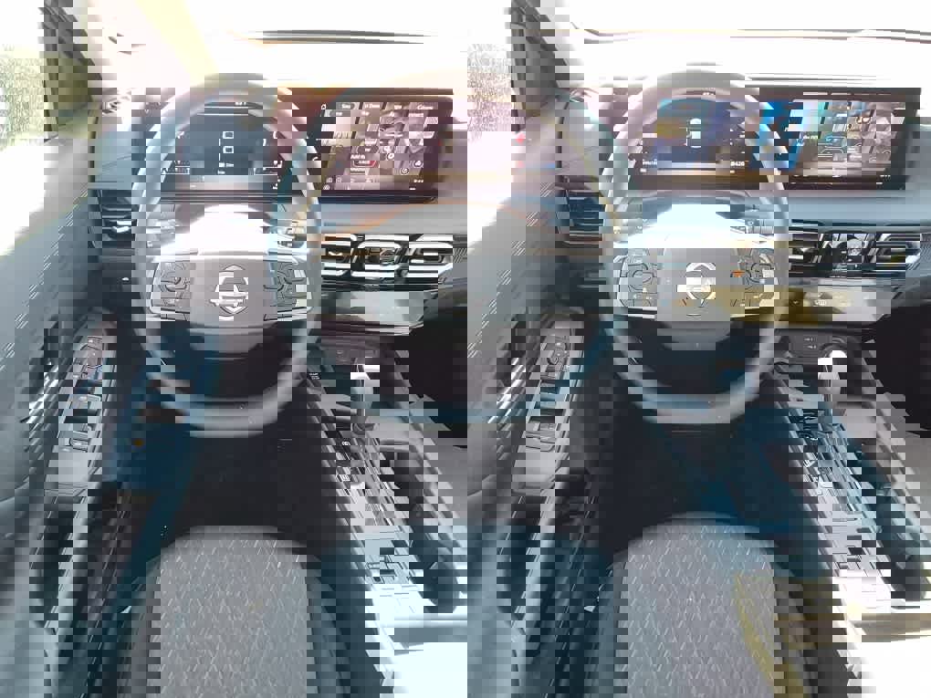 New 2026 Nissan Sentra SV image 8