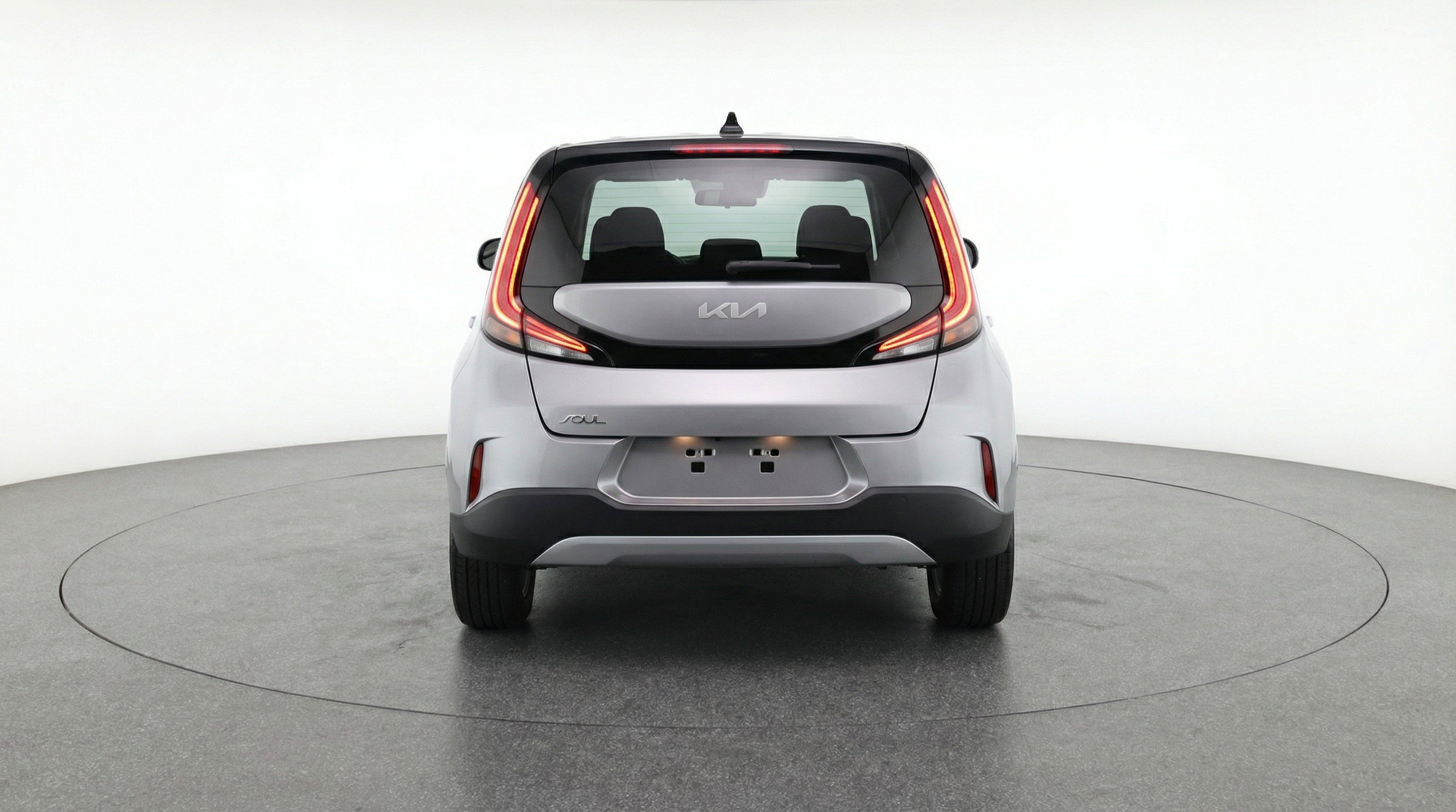 Used 2025 Kia Soul LX w/ LX Technology Package FWD image 7