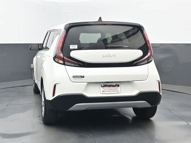 Used 2025 Kia Soul LX FWD image 19