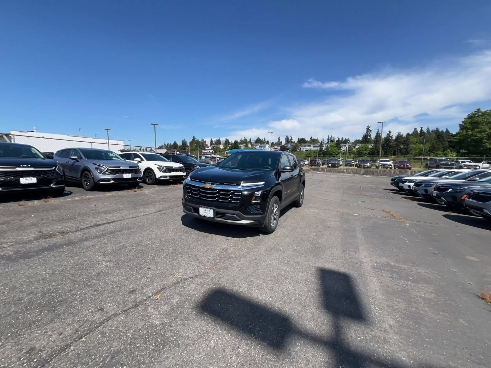 Used 2025 Chevrolet Equinox LT FWD image 16