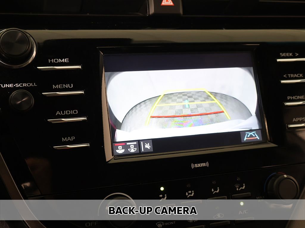 Used 2020 Toyota Camry LE w/ Convenience Package image 5