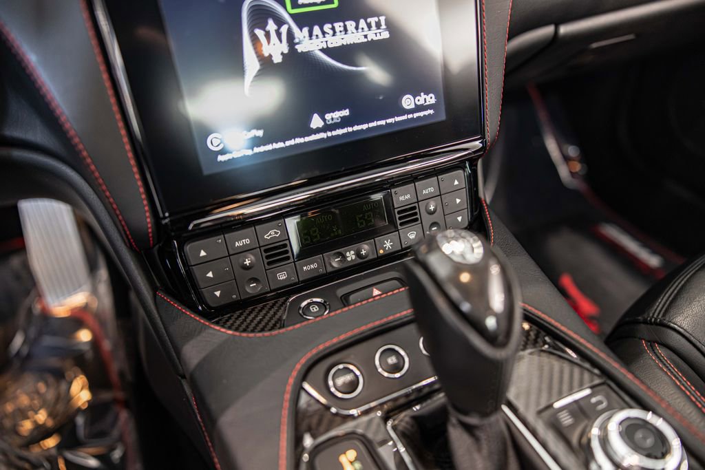 Used 2018 Maserati GranTurismo MC RWD image 29