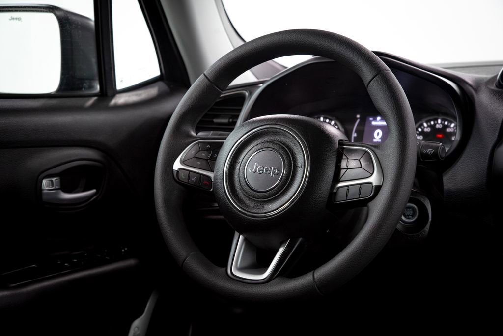 Used 2023 Jeep Renegade Latitude AWD/4WD image 20