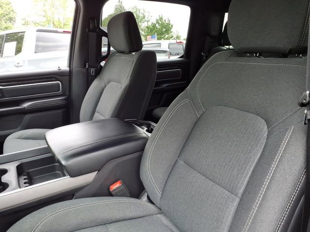 Used 2019 RAM 1500 Big Horn AWD/4WD image 17