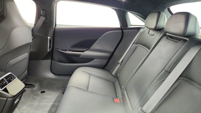 Used 2024 Lucid Air Pure RWD image 28