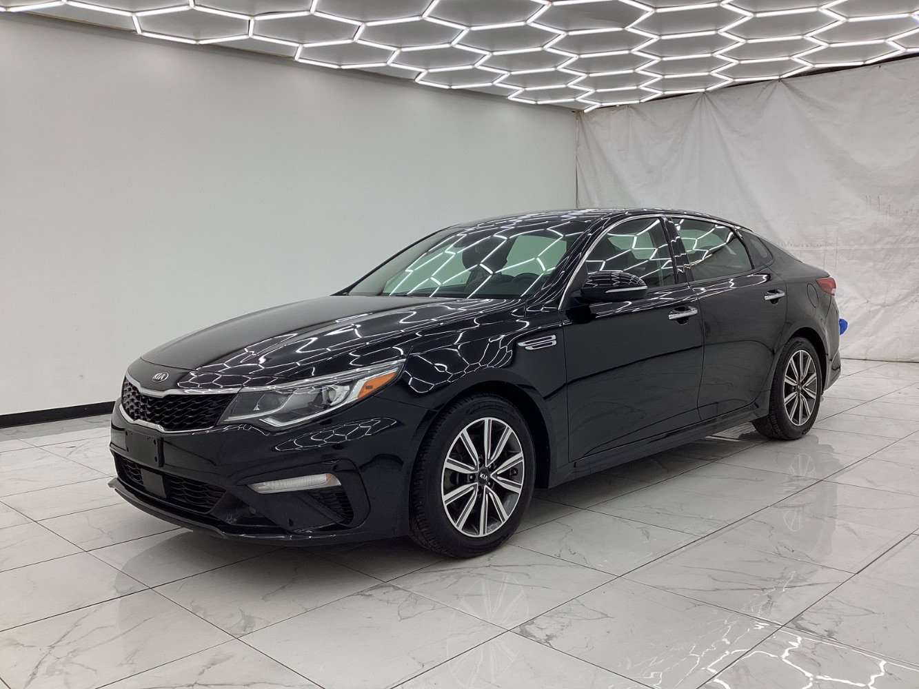 Used 2019 Kia Optima EX image 6