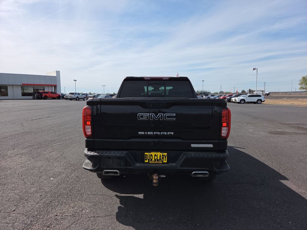 Used 2022 GMC Sierra 1500 Elevation w/ Elevation Premium Package AWD/4WD image 4