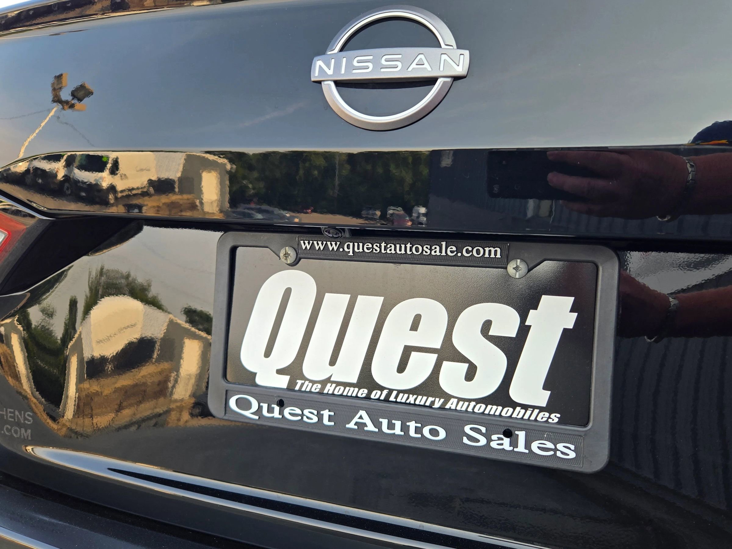 Used 2025 Nissan Altima 2.5 SV image 23