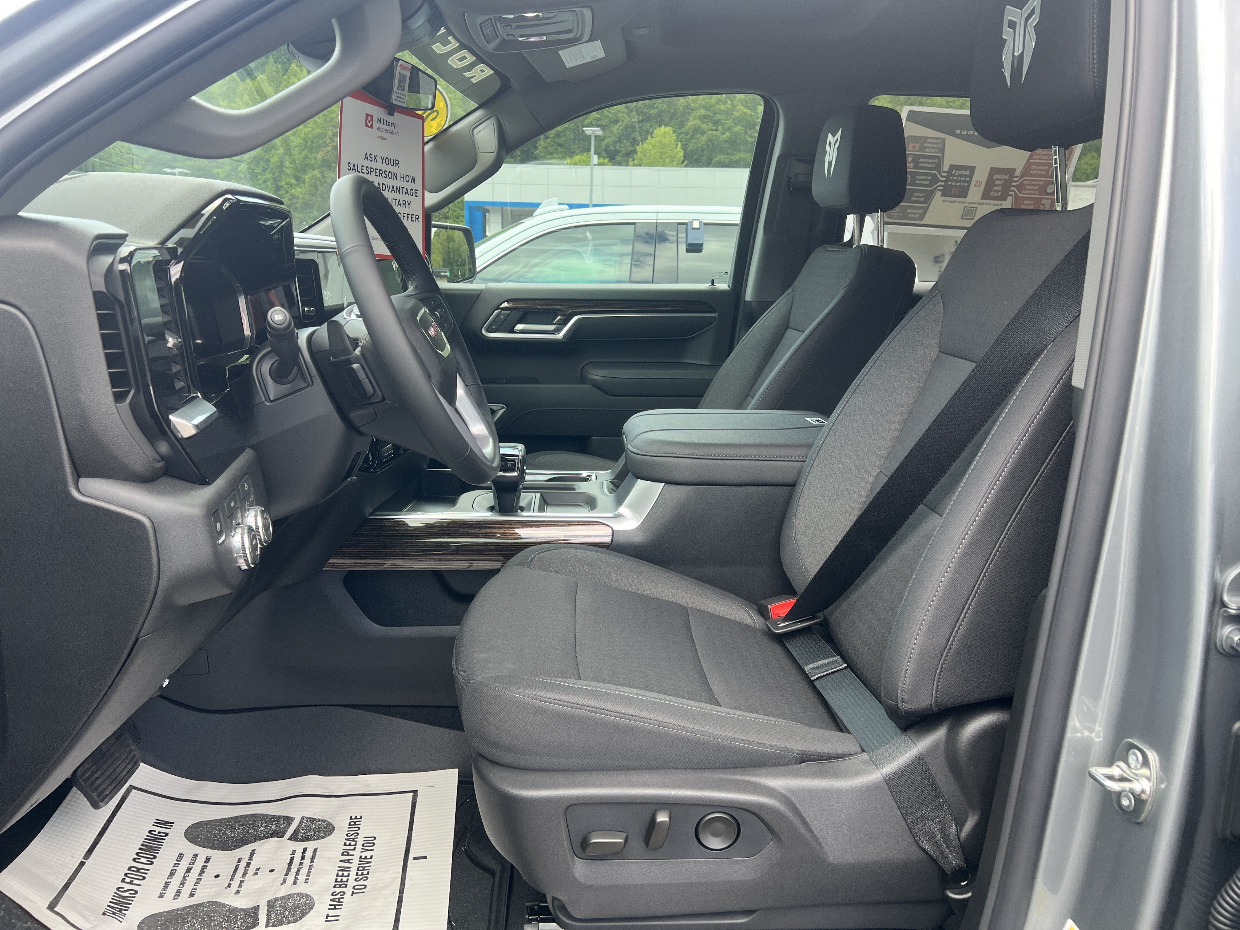 New 2026 GMC Sierra 1500 Elevation AWD/4WD image 7