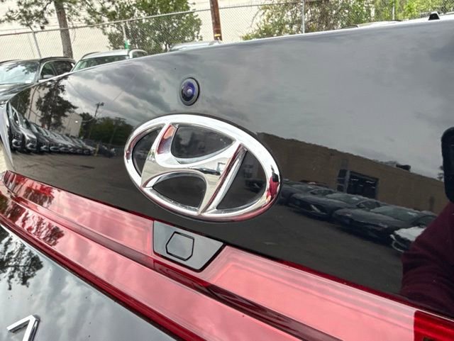 Certified 2023 Hyundai Elantra SEL w/ Cargo Package FWD image 15