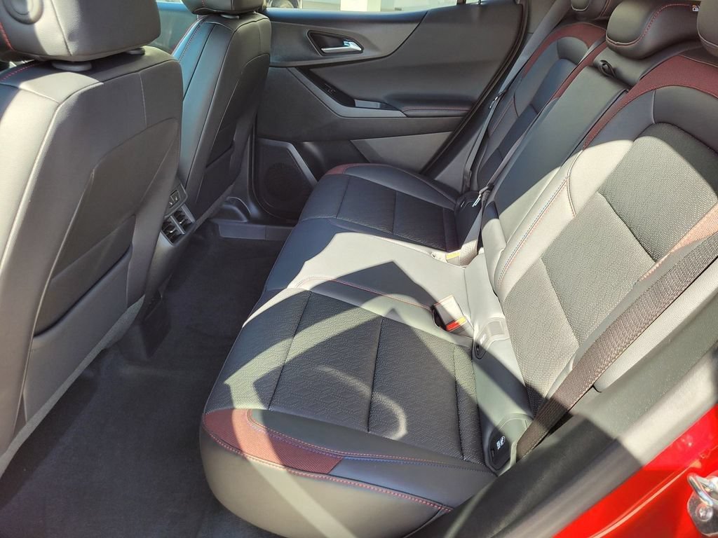 New 2026 Chevrolet Equinox RS w/ Convenience Package III AWD/4WD image 8