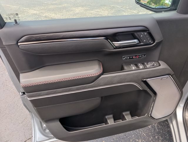 New 2026 GMC Sierra 1500 AT4X w/ LPO, Black Badging Package AWD/4WD image 15