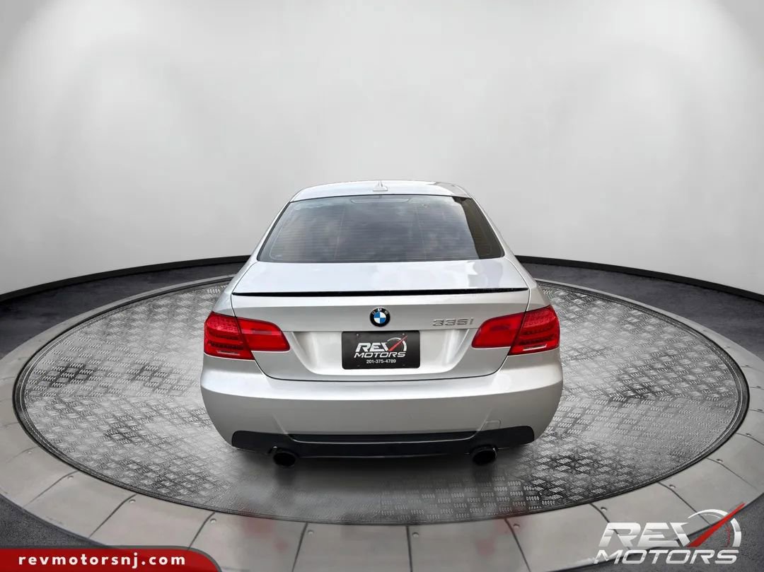 Used 2013 BMW 335i Coupe image 4