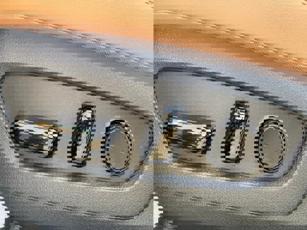 Used 2025 Lexus RX 350h image 16