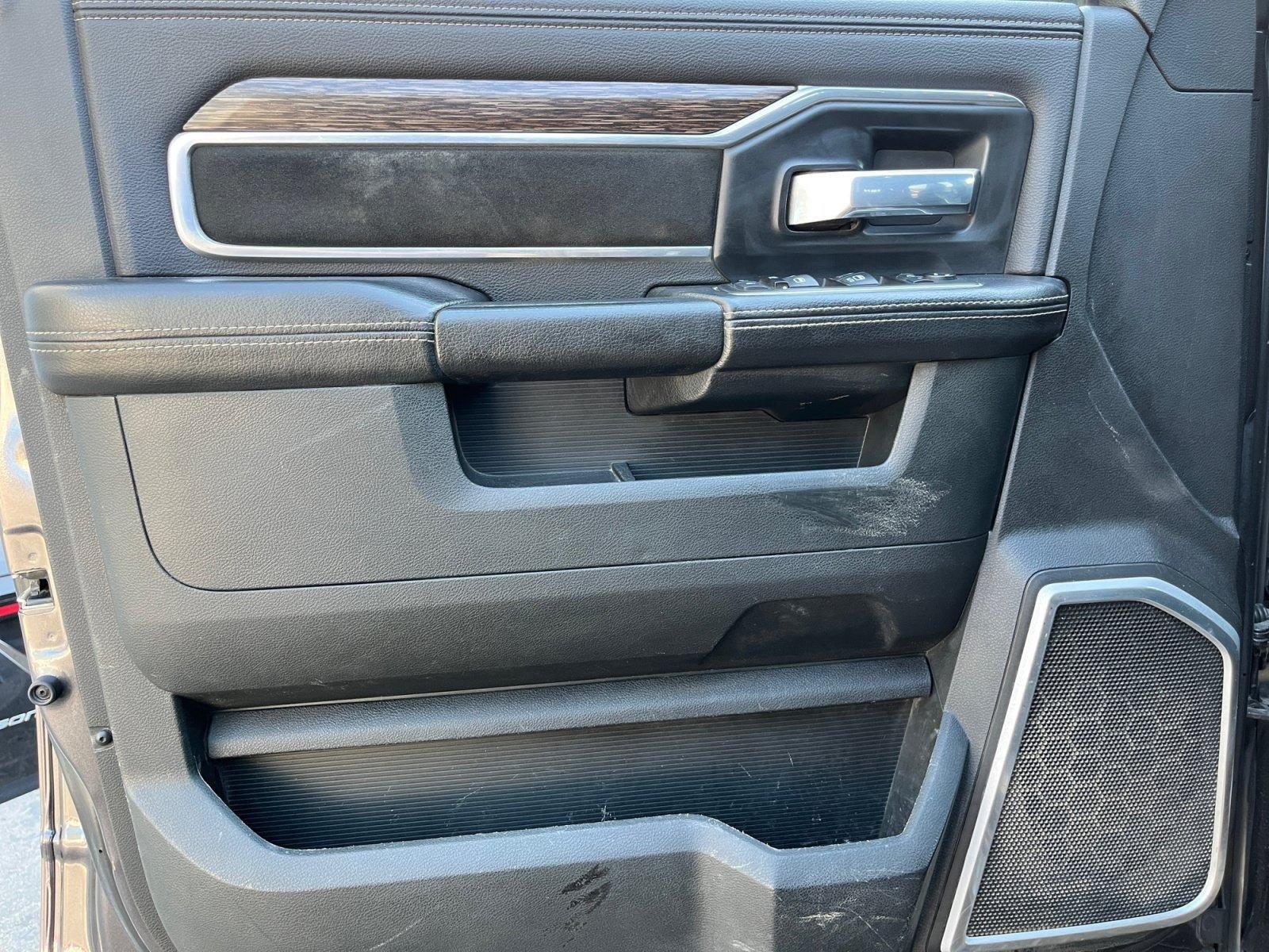Used 2020 RAM 2500 Laramie AWD/4WD image 12