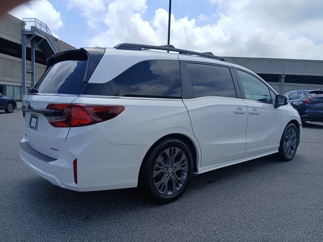 Certified 2025 Honda Odyssey Touring image 4