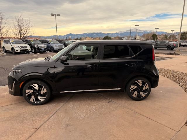 Used 2023 Kia Soul GT-Line FWD image 4
