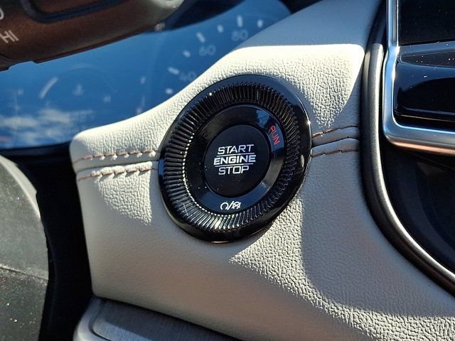 Certified 2024 Jeep Compass Limited AWD/4WD image 27