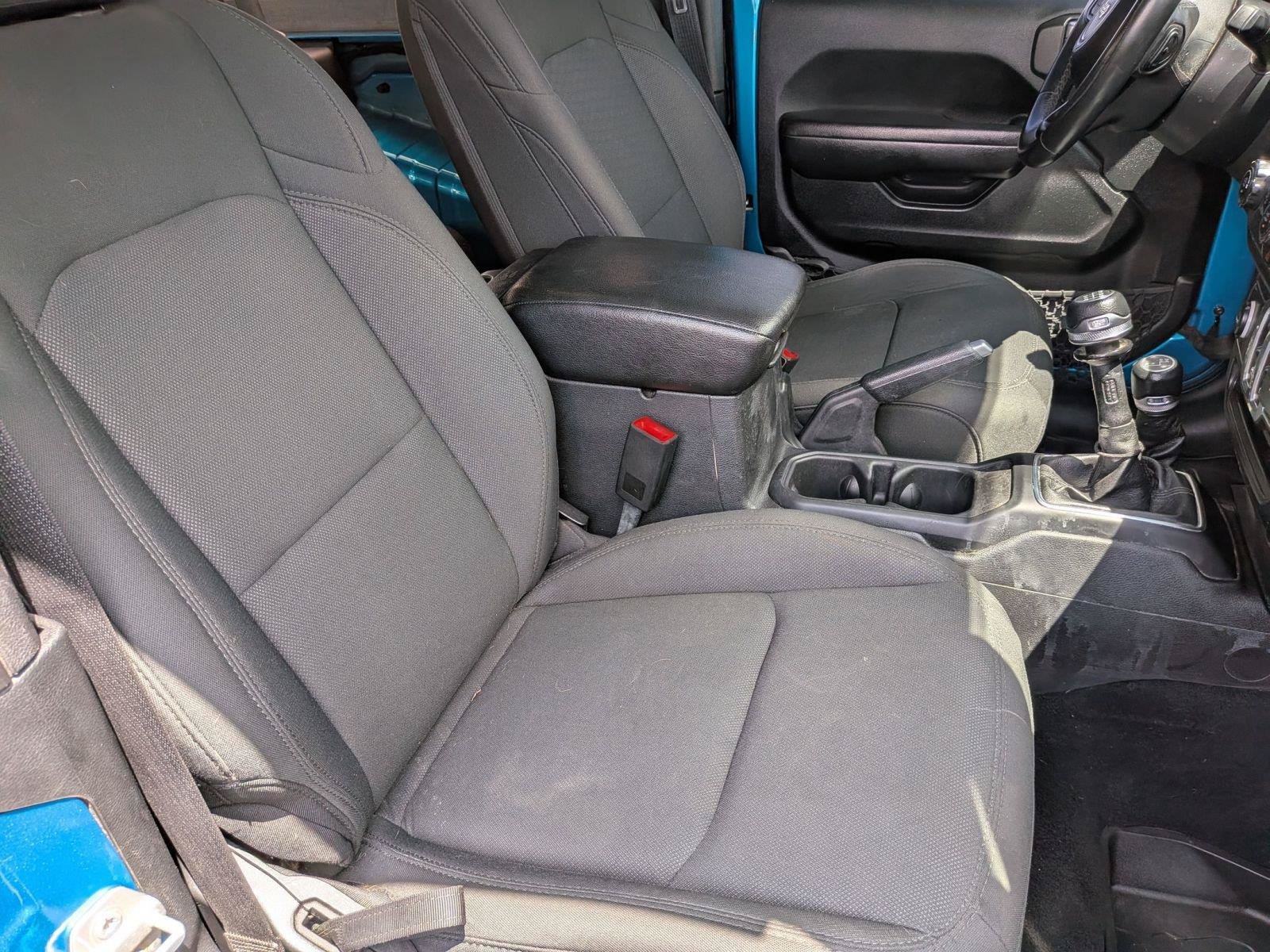 Used 2019 Jeep Wrangler Sport AWD/4WD image 33