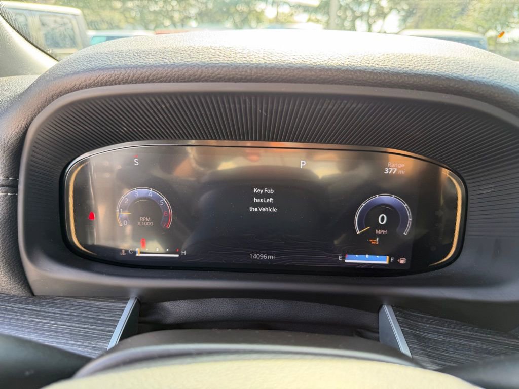 Used 2023 Jeep Wagoneer Series III w/ Preferred Equipment Group image 20