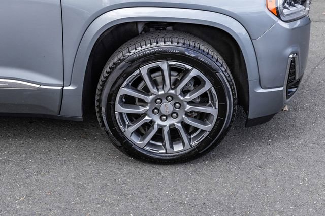 Used 2023 GMC Acadia Denali w/ Denali Ultimate Package AWD/4WD image 7