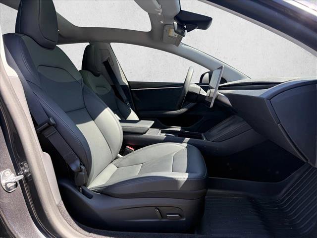 Used 2025 Tesla Model 3 Long Range image 19