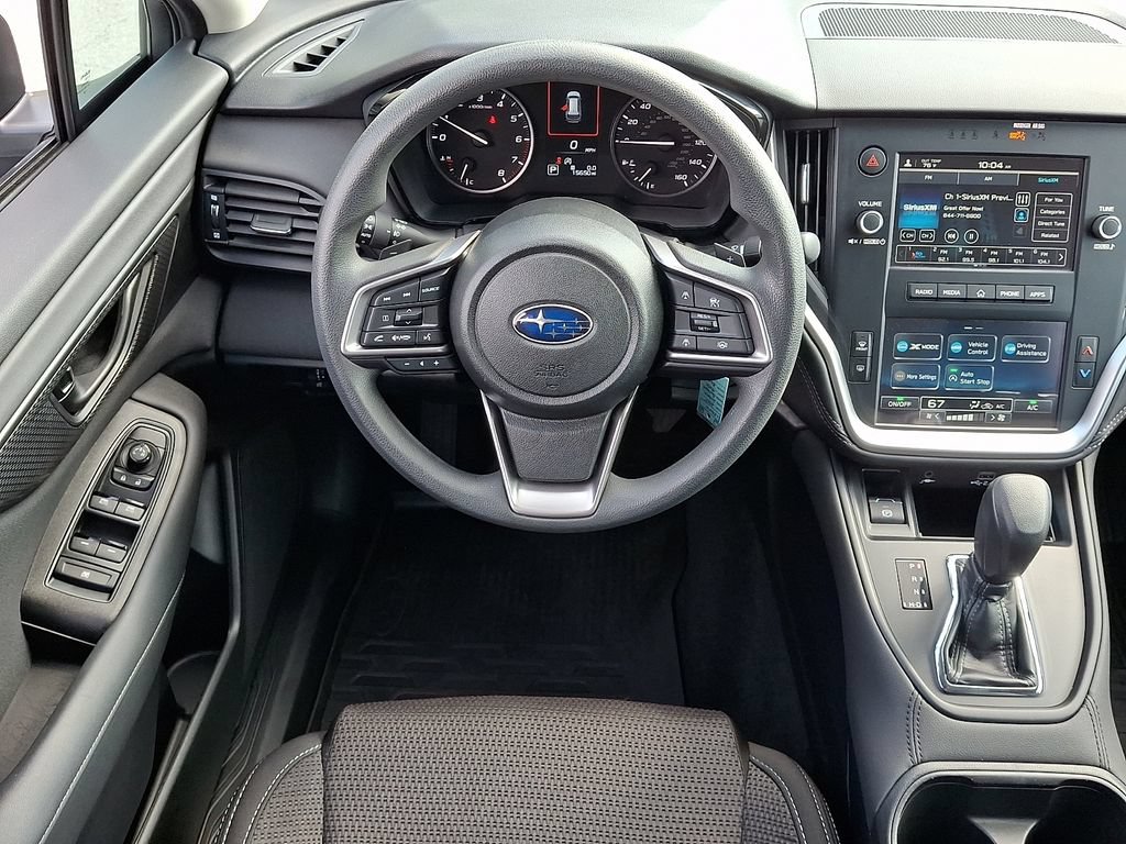 Used 2025 Subaru Outback AWD/4WD image 2
