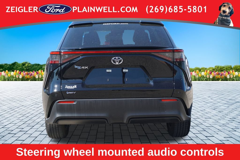 Used 2024 Toyota bZ4X FWD image 4