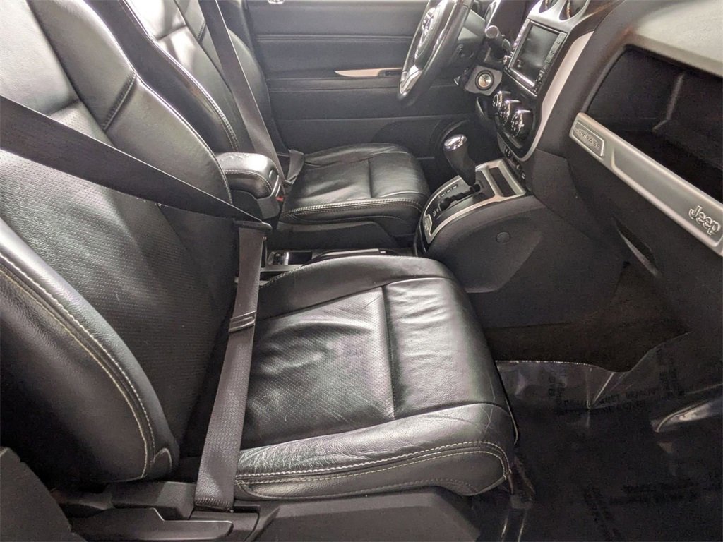 Certified 2017 Jeep Compass High Altitude image 28